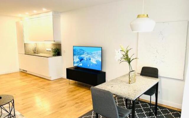 Tomy Old Town Apartments