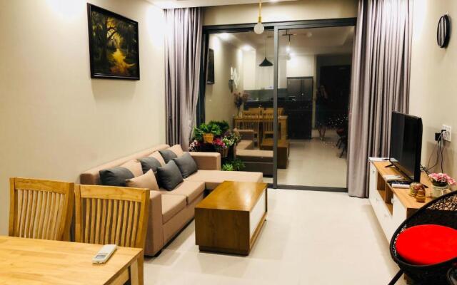 Gold View APT1/2bed/2bath/free pool and Gym