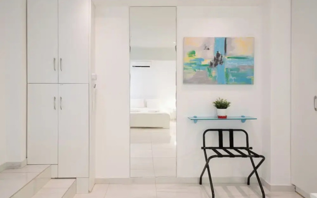 Cute and Convenient Studio in Athens