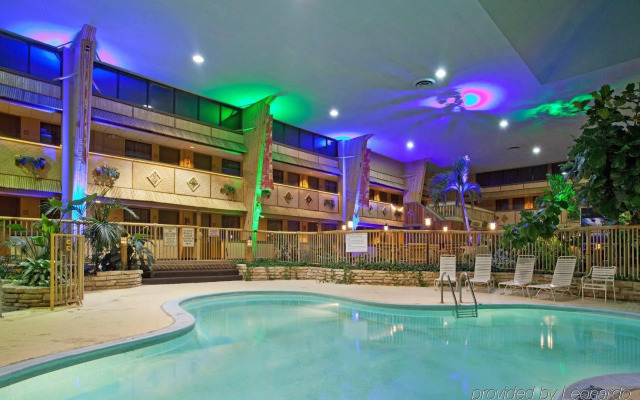Holiday Inn Rolling Meadows - Schaumburg Area