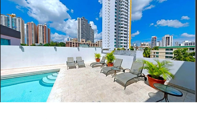 Hotel Suites Ambassador