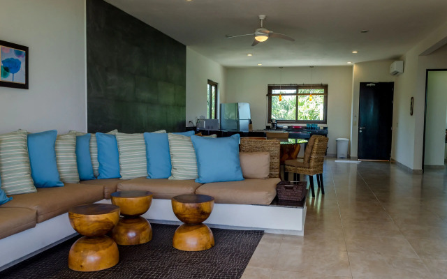 Casa Aquamarine