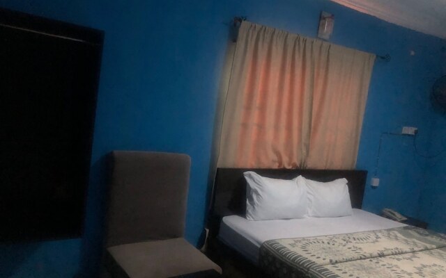 Prince Palace Hotel