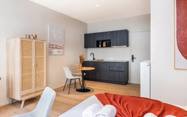 Stylishly Renovated Studio in Ghent s Lively Center