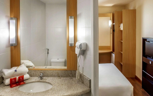 ibis BH Afonso Pena Savassi