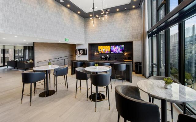 Global Luxury Suites at Capitol Hill