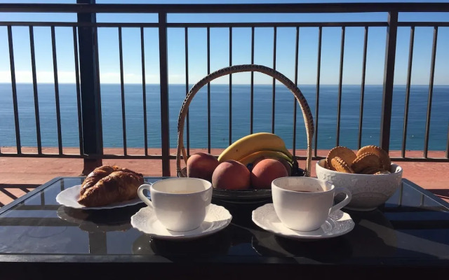 Little Sunny House 1