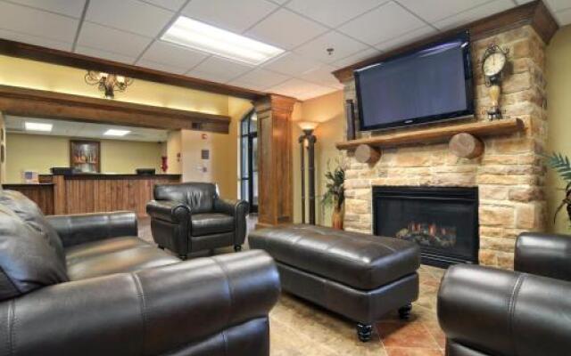 Bethel Inn and Suites