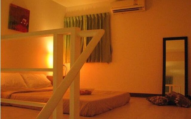 The Room Resort Apartment