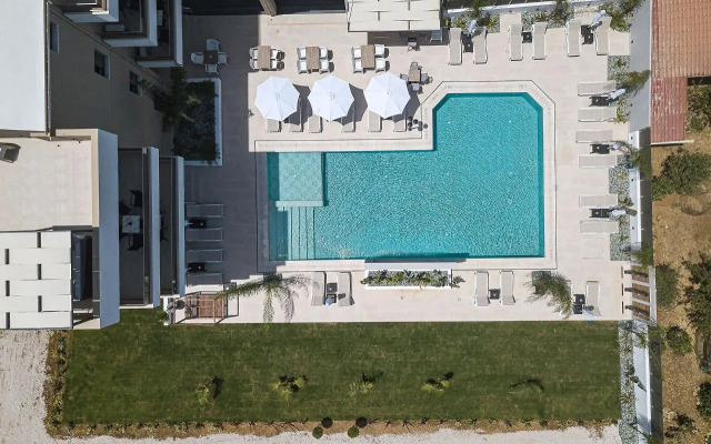 Sapphire Blue Suites