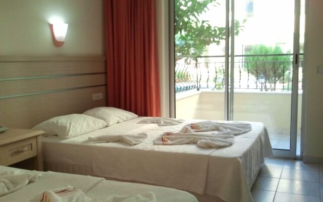 Summer Rose Hotel