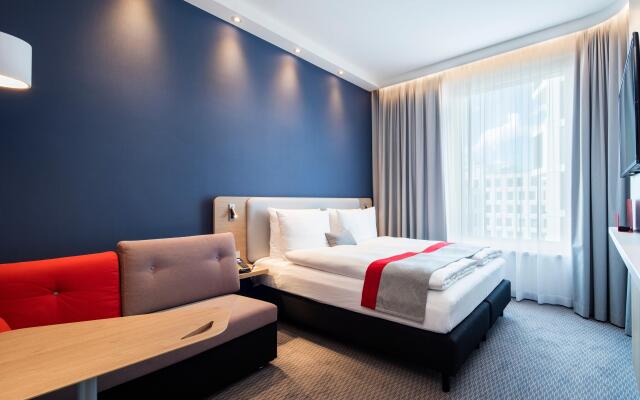 Holiday Inn Express Munich City West by IHG