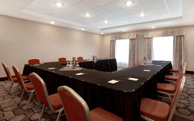 Ramada by Wyndham St. Paul AB