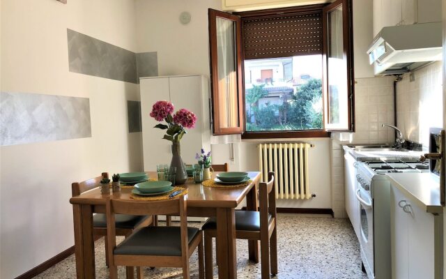 Isa Garden Apartments