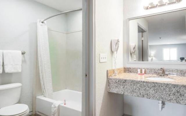 Southern Inn and Suites Pearsall