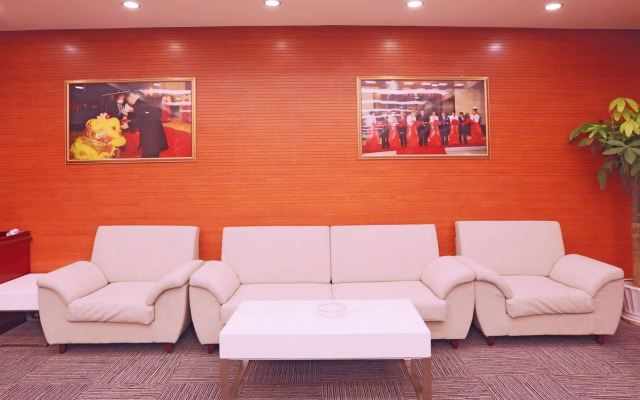 Fuyong Yulong Hotel