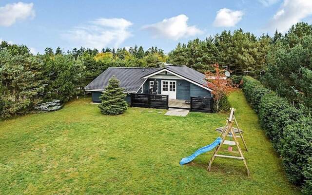 7 Person Holiday Home in Hals