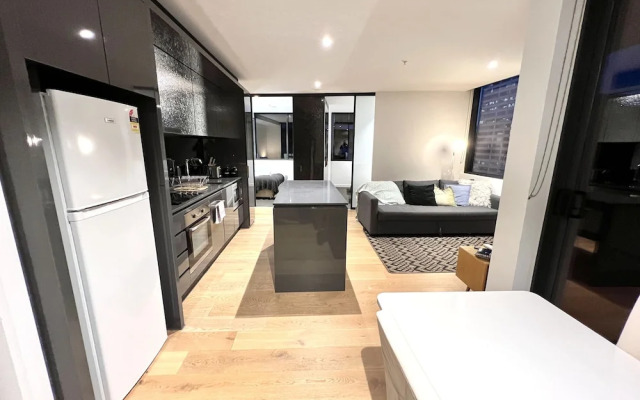 ReadySet Apartments at Manhattan