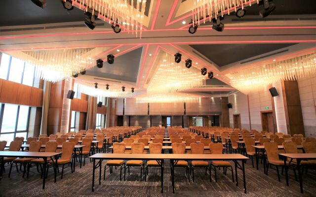 New Orient Hotel Danang