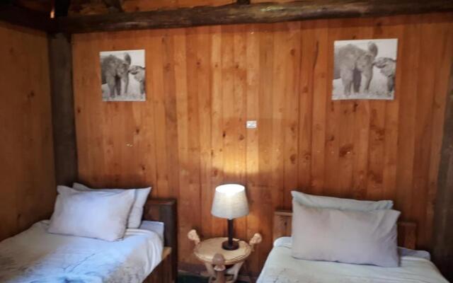 Thabankwe Bushveld Inn
