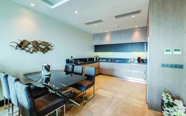 Miramar Penthouse 1