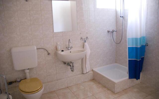 Haramia Csapszék és Fogadó