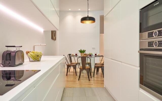 Modern Apartment Calçada São Francisco II