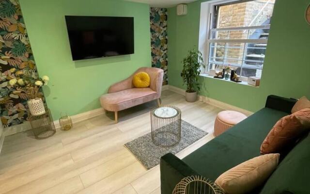 Hideaway 1-bed Apartment in Herne Bay