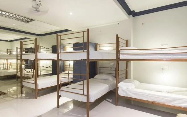 ZEN Hostel The Bed Station