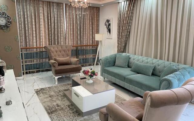 Elegant 2+1 Flat in the Heart of Kyrenia + wifi
