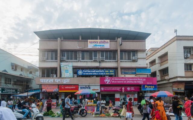 OYO 26206 Hotel Paras