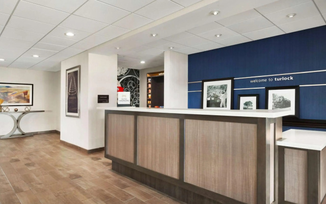 Hampton Inn Turlock