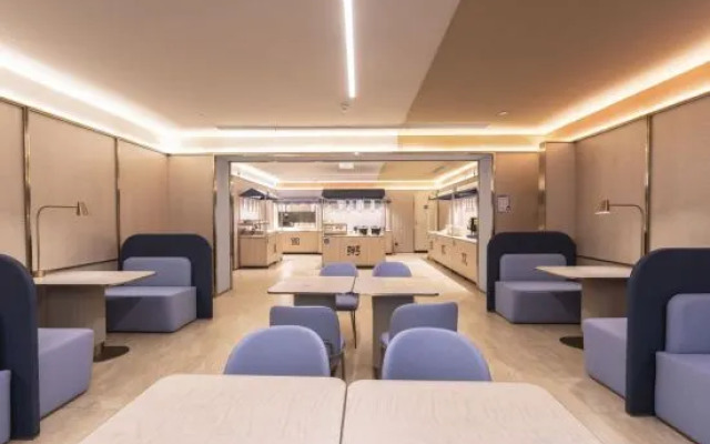 Hanting Hotel (Zhengzhou Fantawild Shangdu Avenue Branch)