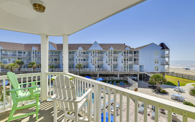 Seascape 1214 Studio Bedroom Condo by RedAwning