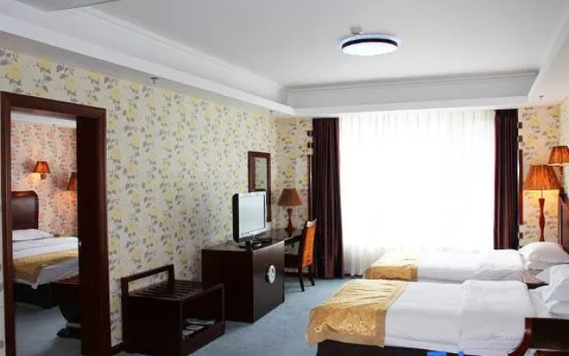 Rongdong Hotel