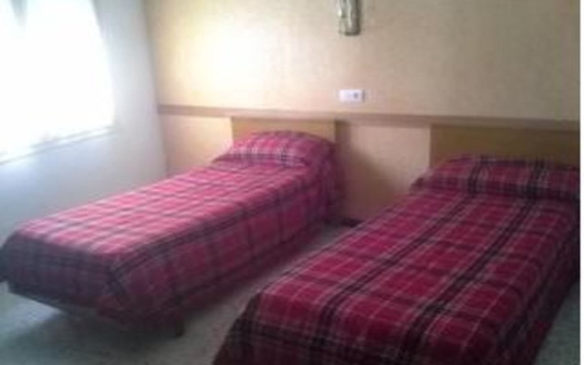 LOFT Hostal