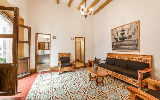 Hotel Meson de Isabel