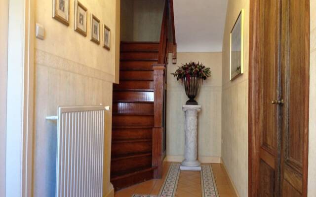 Spacious Villa in Neerpelt near Welvaart Marina