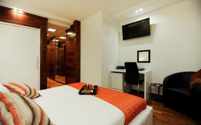 Main street studio and rooms
