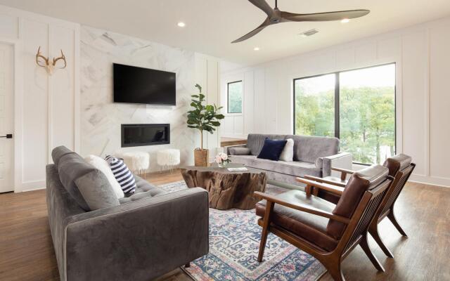 The White House on the Horseshoe