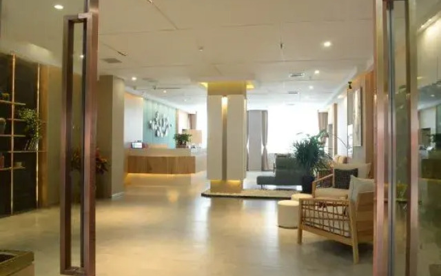 Chongqing Yishi Rongtai Hotel