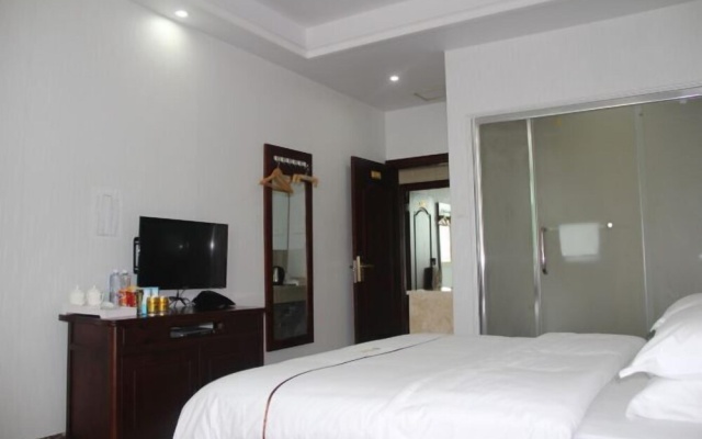 Linjiang Hotel – Guest Rooms – Lingshan