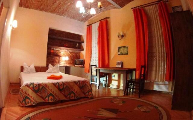 Brasov Apartment in Historic Center