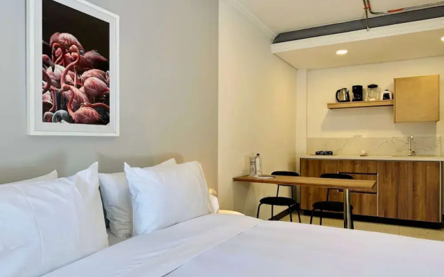 w Divine Loft w Perfect Deco in Cali