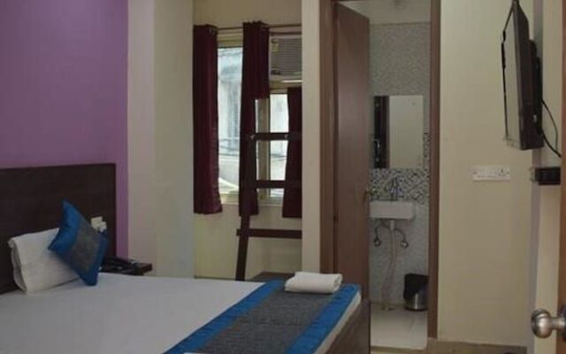 Aero Indus Hotel