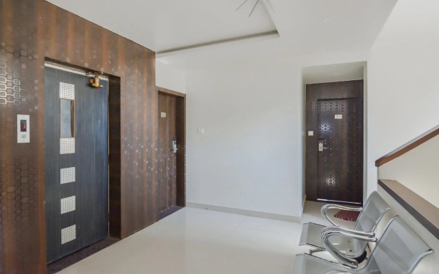OYO Flagship 18914 Hotel Rajdhani