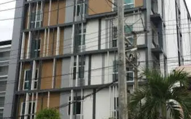 Pansook The Urban Condo