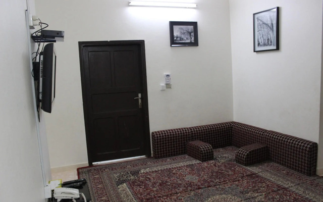 Al Eairy Furnished Apartments Al Baha 4
