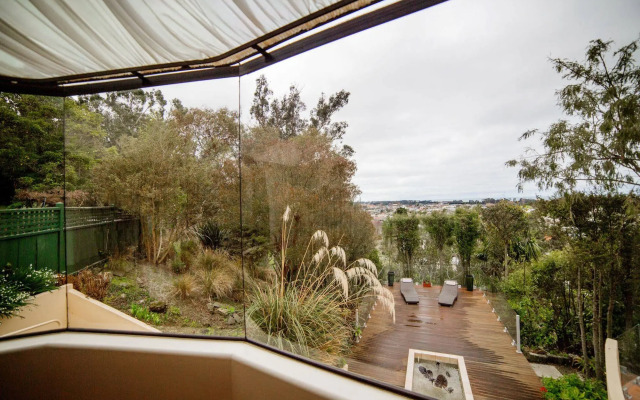 Oamaru House Bed and Breakfast