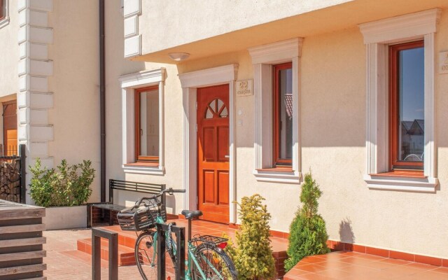 Awesome Home in Mielno With 5 Bedrooms and Wifi